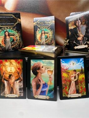 Golden Tarot - Złoty Tarot 78 Cards Polish Edition